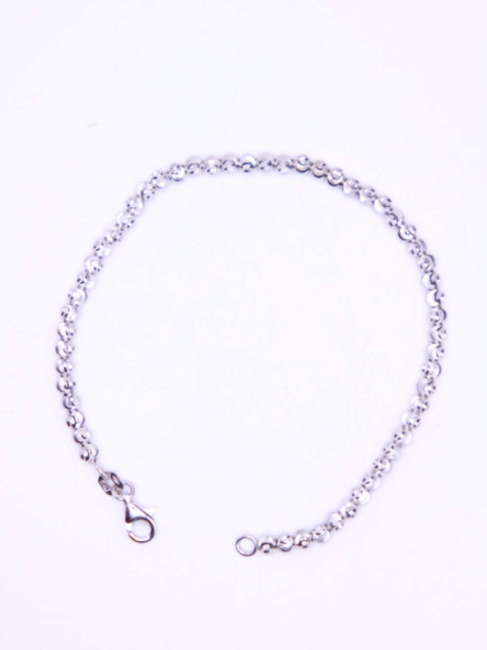 750 White Gold Made in Italy Diamond Cut beaded Bracelet 6” wrist